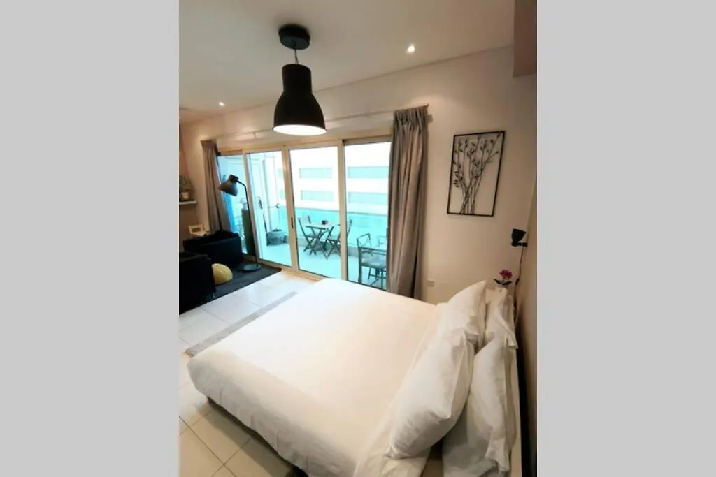 Jbr Beach Studio At Royal Oceanic Tower Dubai